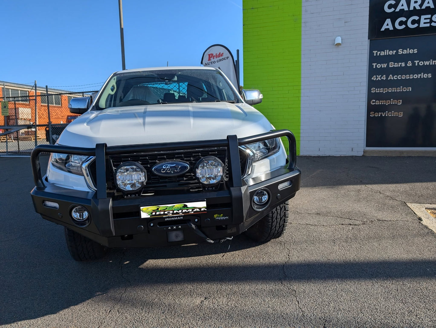 Deluxe Bullbar PXII & Everest