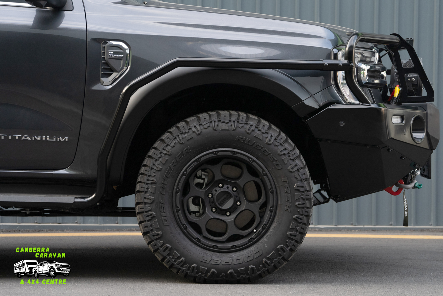 Ford Everest Side Steps / Rails